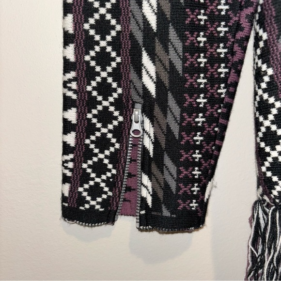 Outback Trading Company Women's Sierra Jacket Patterned Sweater Size M - Picture 6 of 9